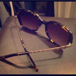 Tortoiseshell shades by Balmain